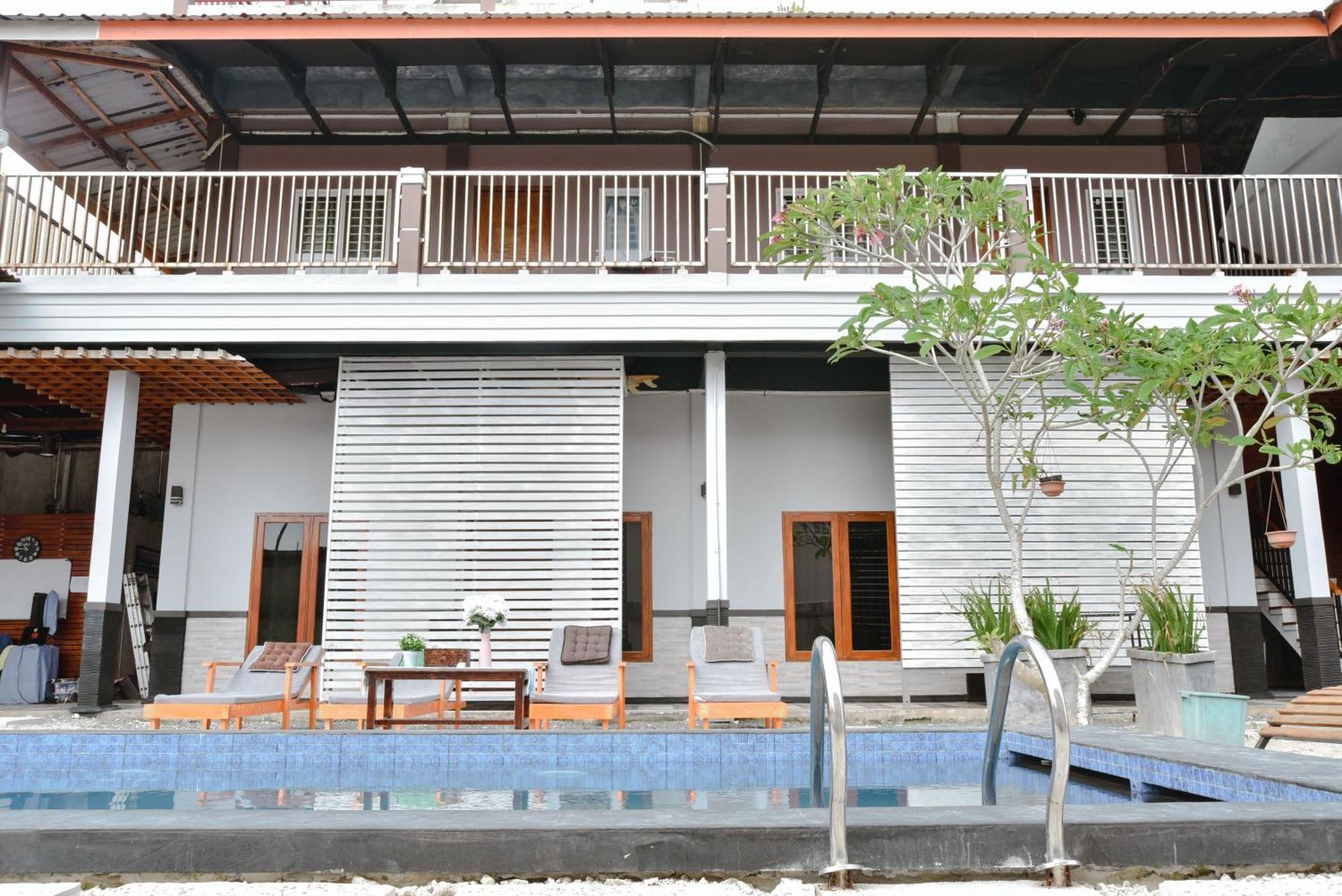 Oseda Nias Surf House Hotel Hilibotodane Luaran gambar