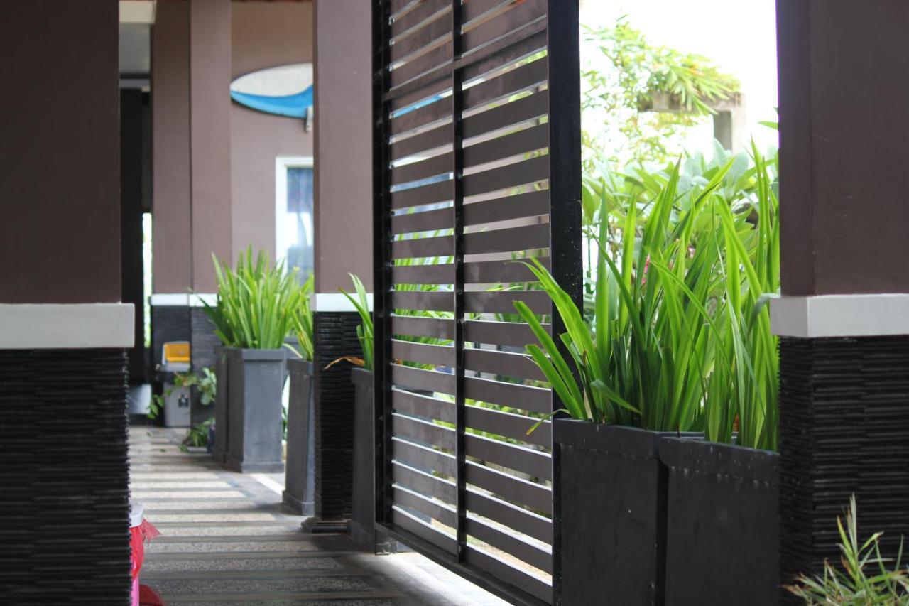 Oseda Nias Surf House Hotel Hilibotodane Luaran gambar