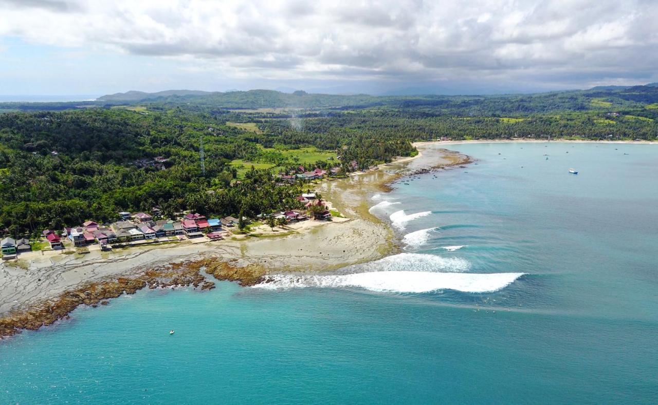 Oseda Nias Surf House Hotel Hilibotodane Luaran gambar